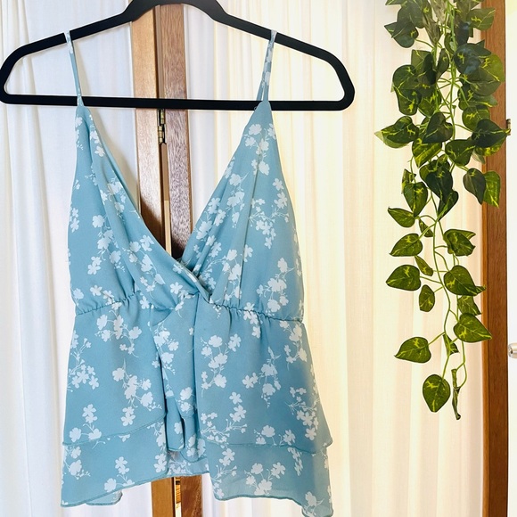 Sweet floral babydoll tank - Picture 1 of 3